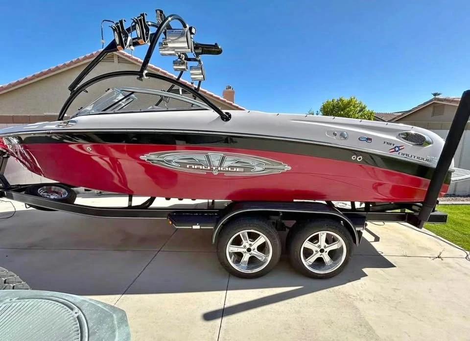 2003 Nautique Super Air 216