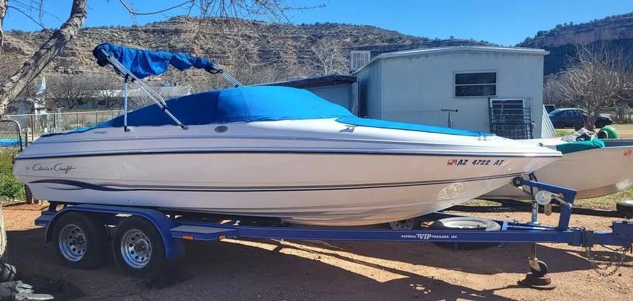 1996 Chris-Craft Concept 2200