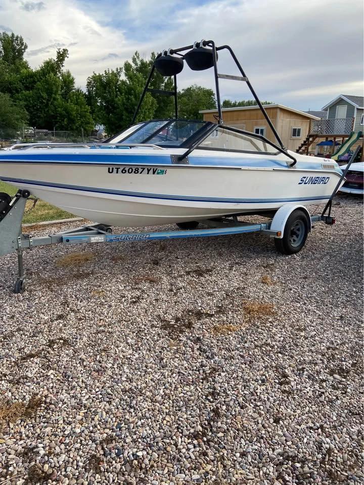 1992 Sunbird Corsair 185