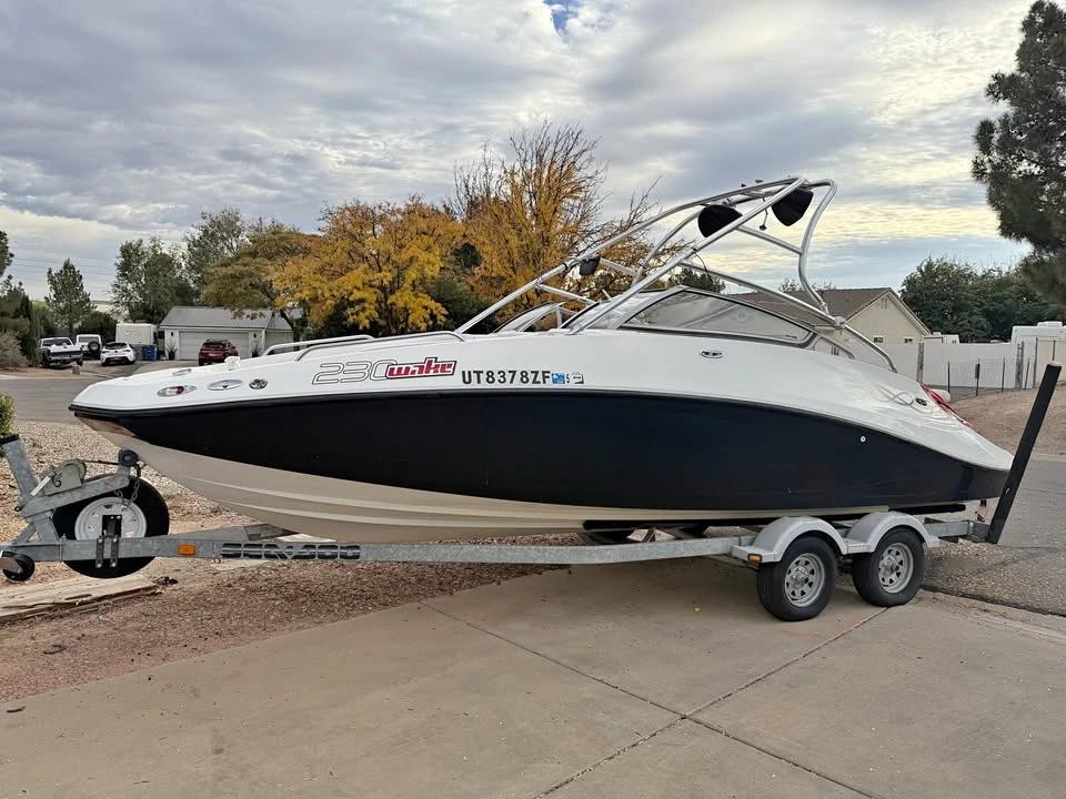 2008 Sea-Doo 230 Wake