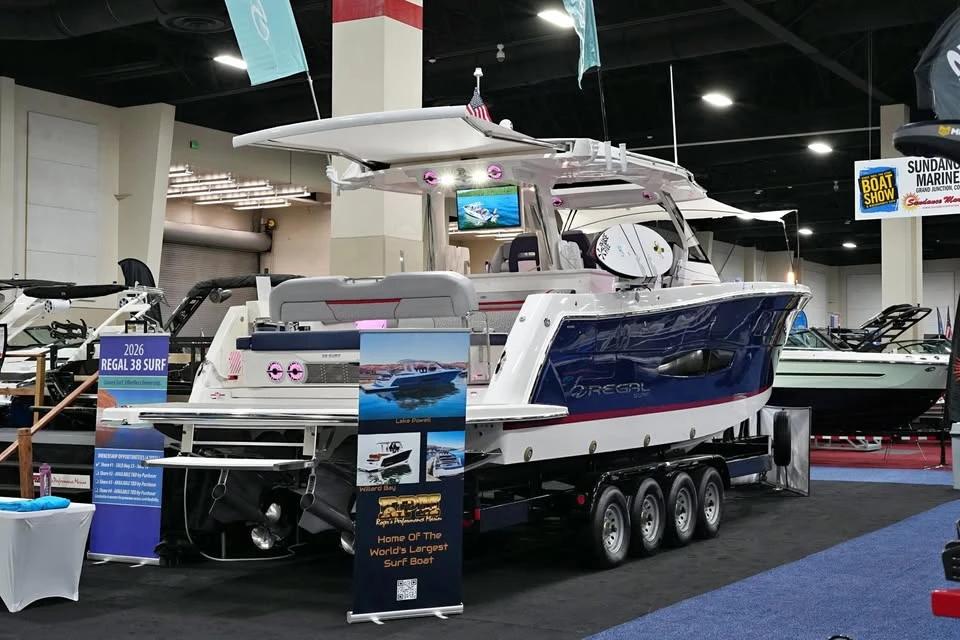 2026 Regal 38 surf
