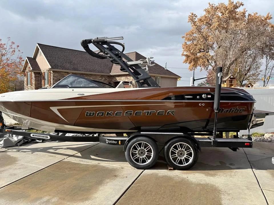 2016 Malibu 23LSV