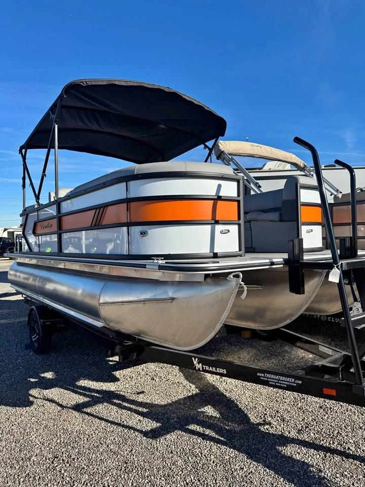 2026 Bentley Pontoons 203 Bolt