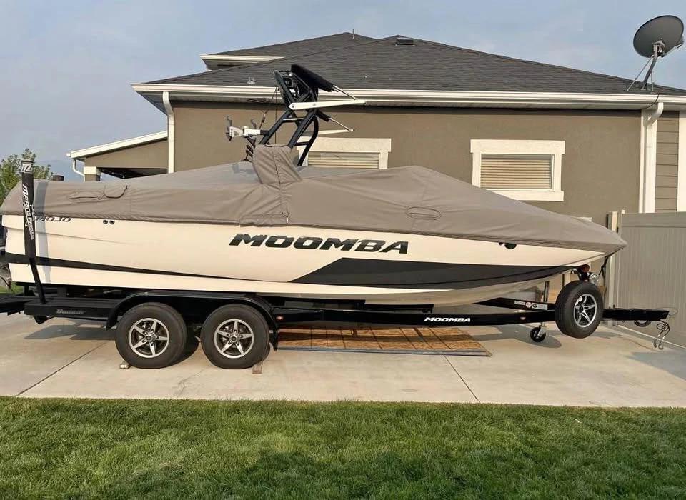 2019 Moomba mojo
