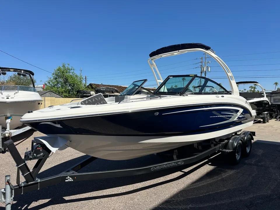 2026 Chaparral 23ssi
