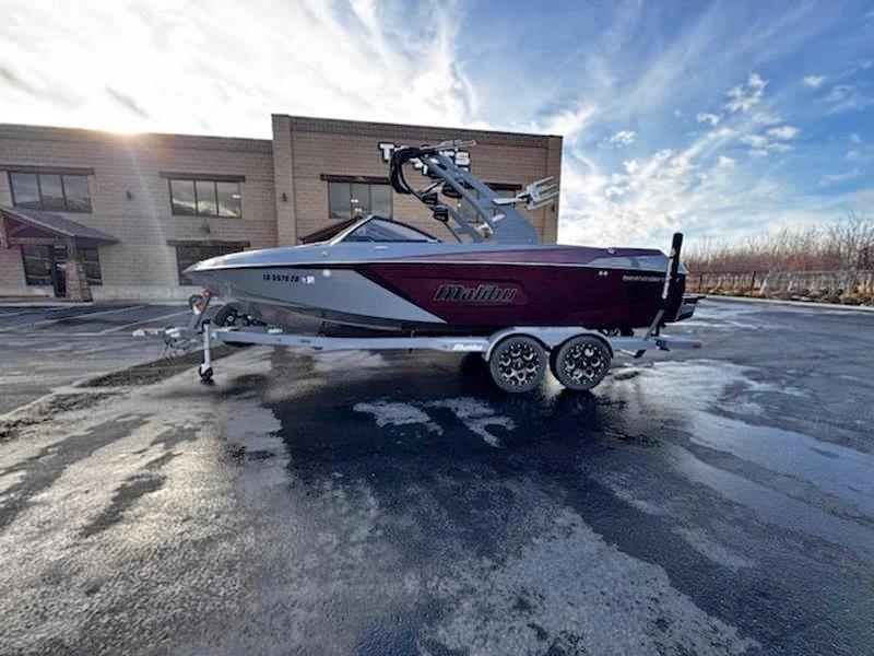 2019 MALIBU 23 lsv