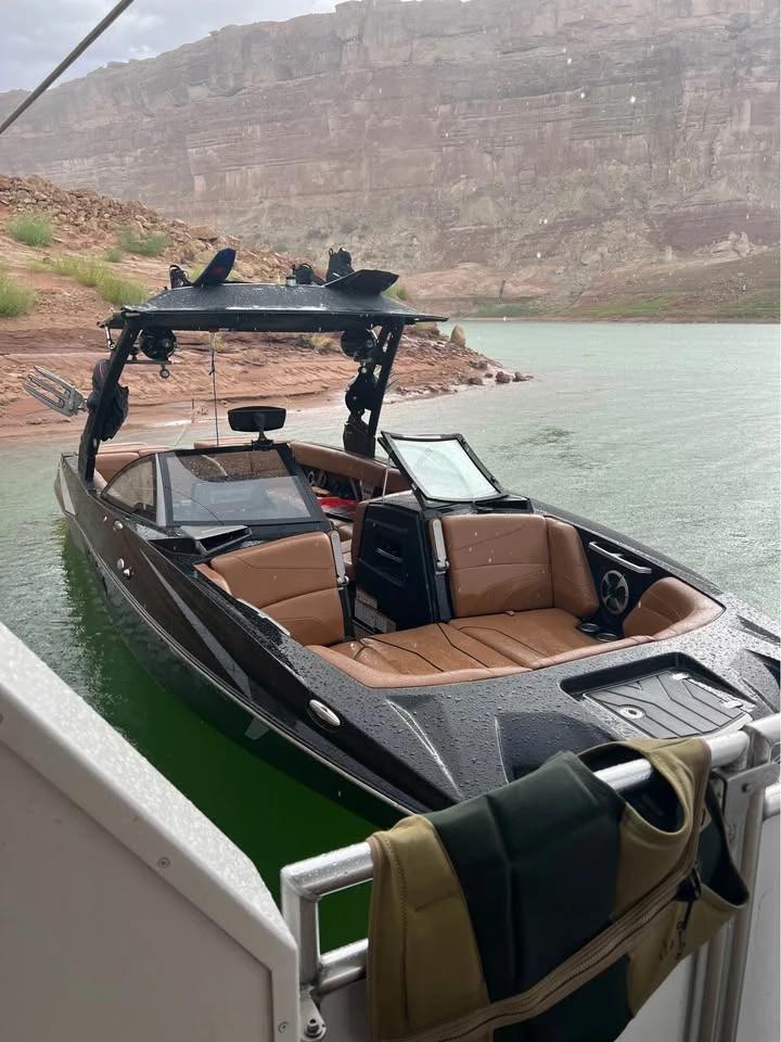 2018 Malibu 24 mxz