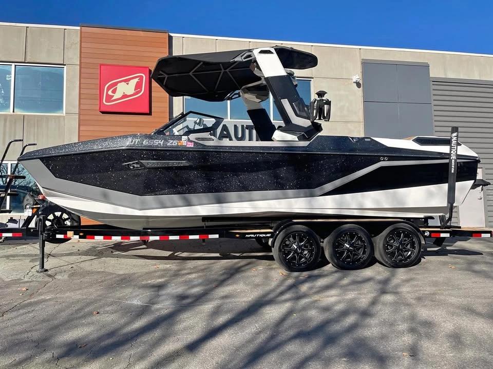 2025 Nautique g25