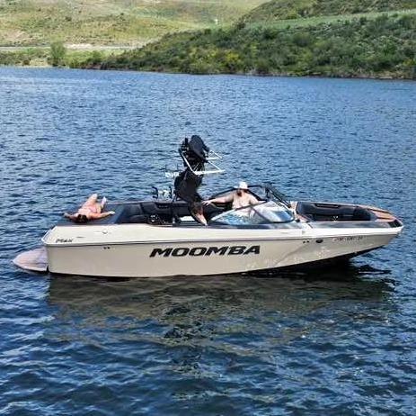 2023 Moomba max
