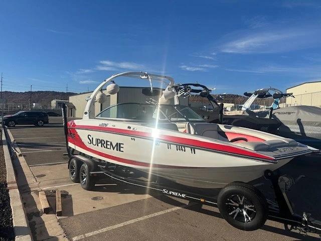 2014 Supreme v226