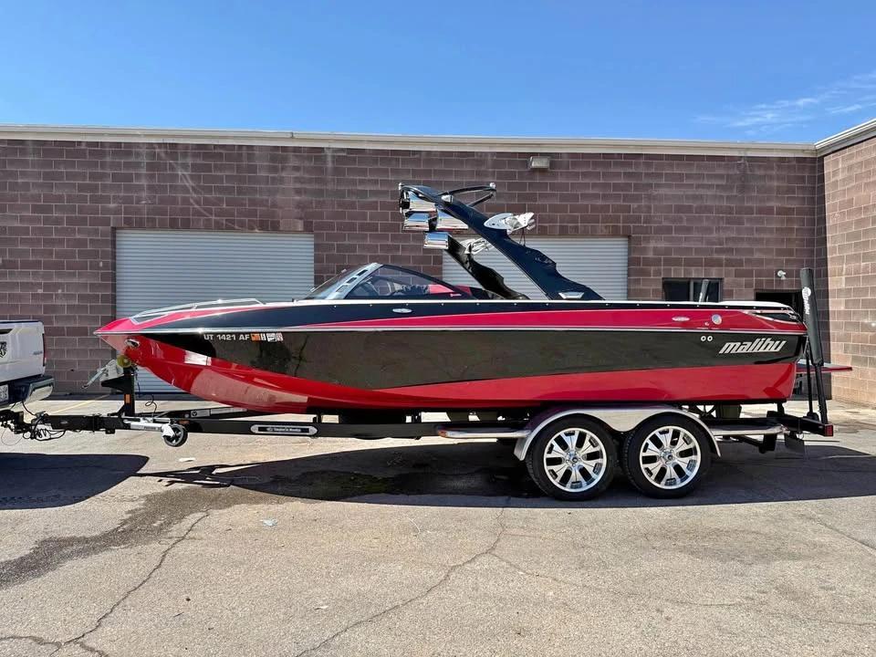 2008 Malibu 23 lsv