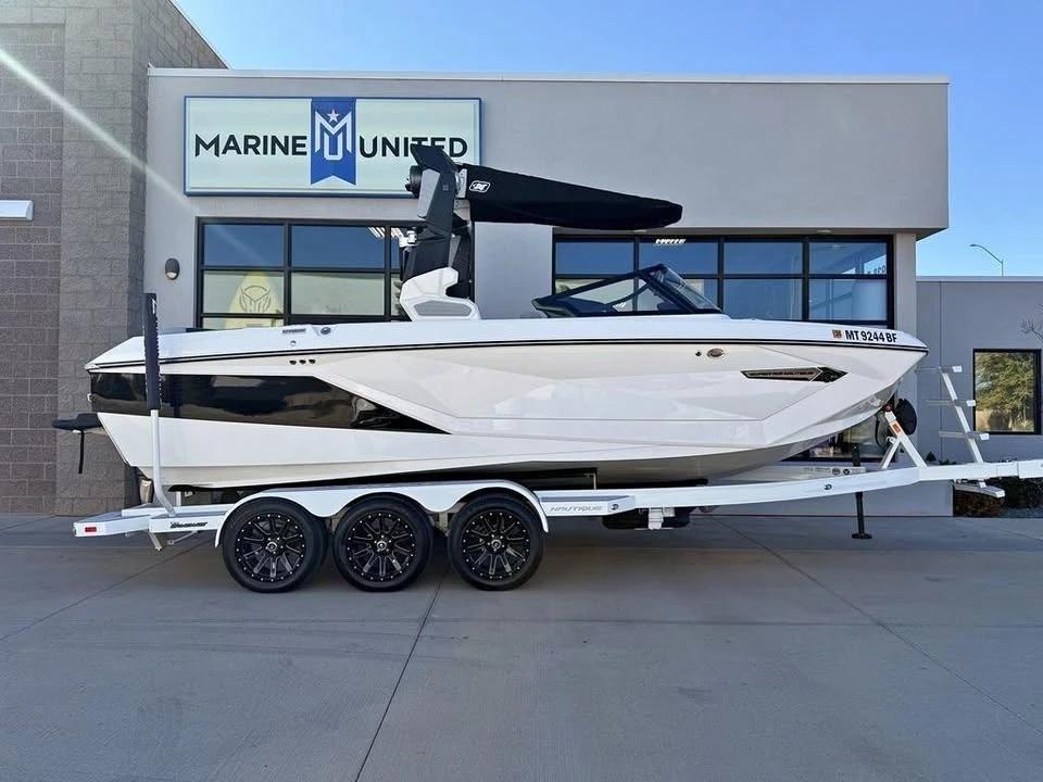 2023 Nautique g23