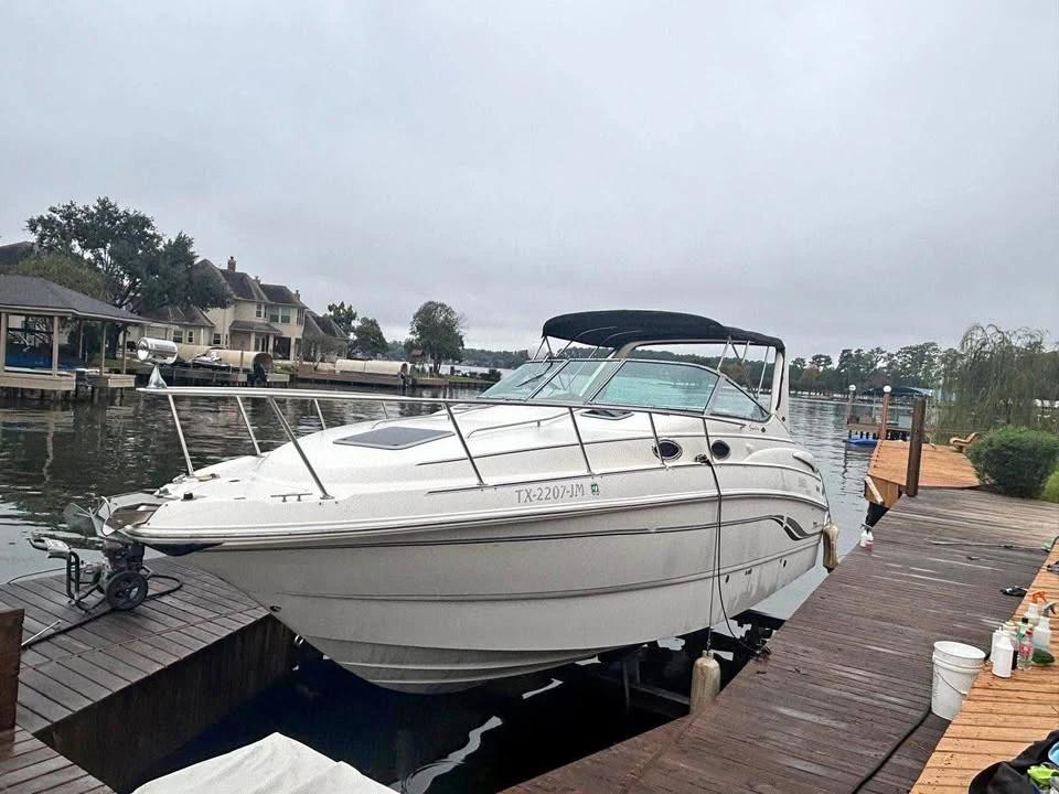 2001 Chaparral Boat Signature 300