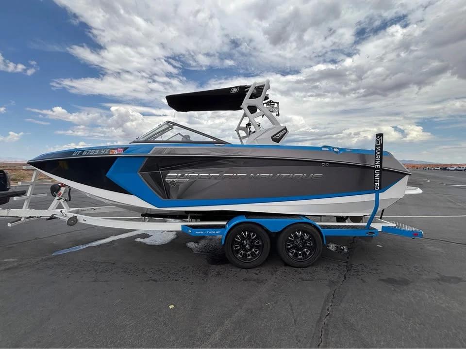 2017 Nautique G23