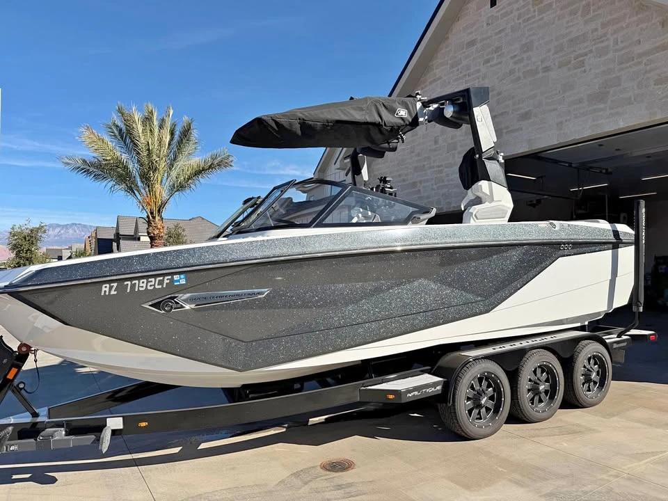 2022 Nautique G23