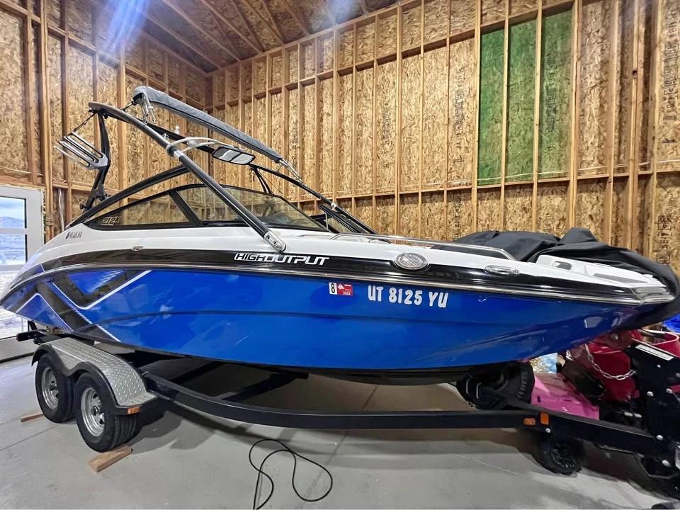 2013 Yamaha 212X