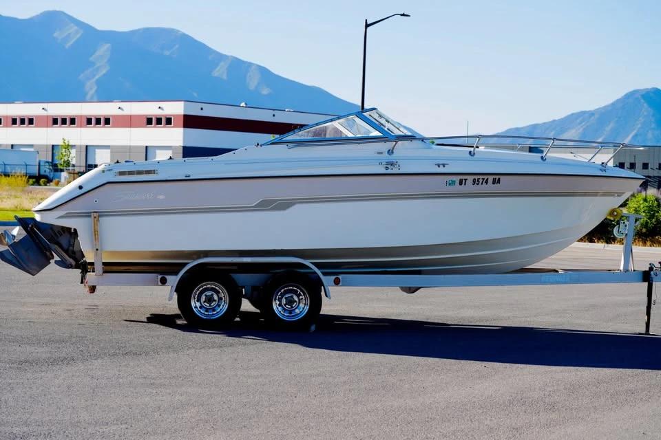 1997 Seaswirl 230