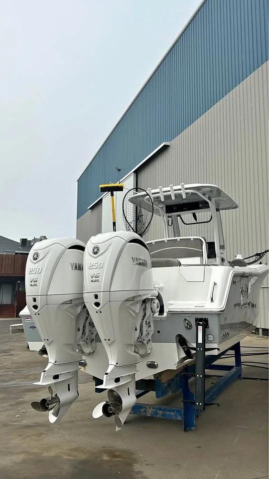 2025 Sea Hunt Ultra 275 SE