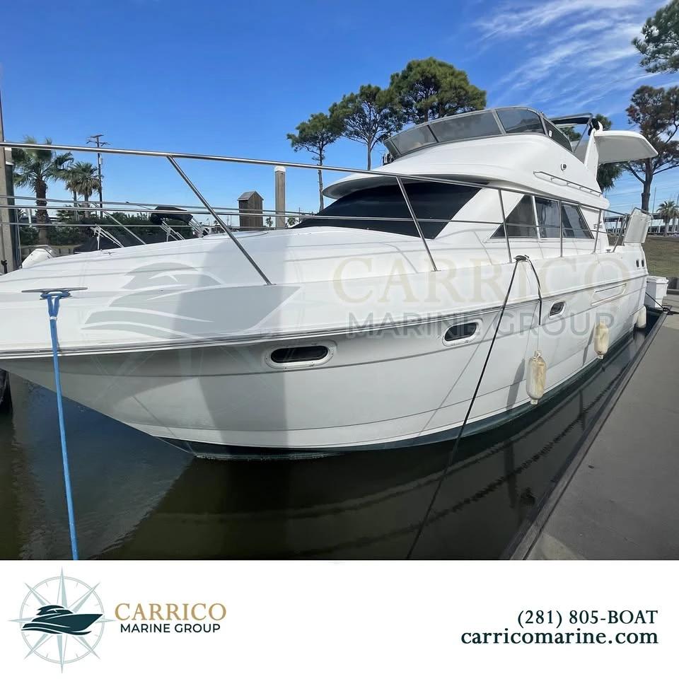 1996 Cruisers Yachts 3650