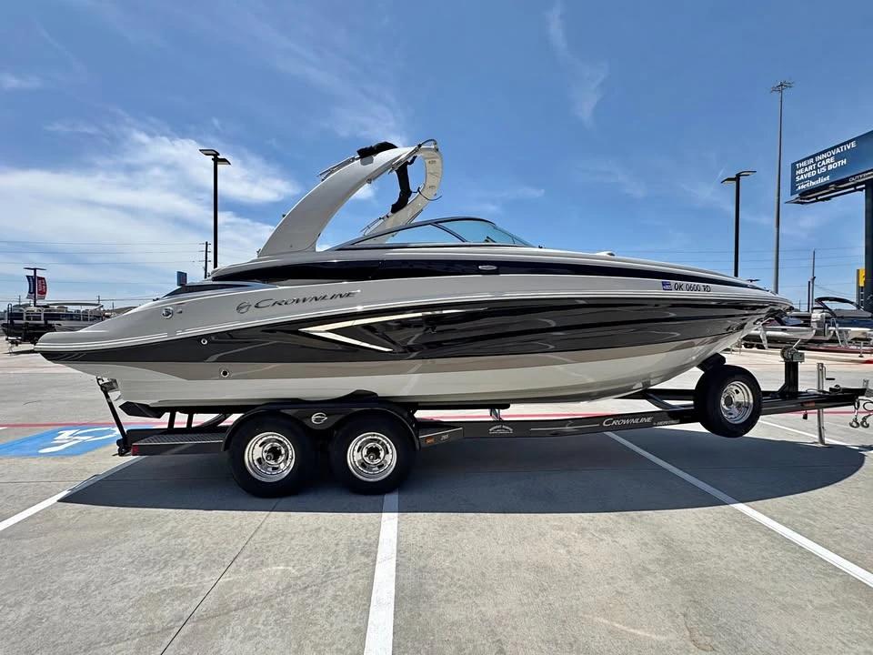 2020 Crownline 265SS
