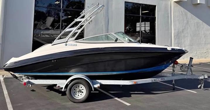 2017 Yamaha AR190