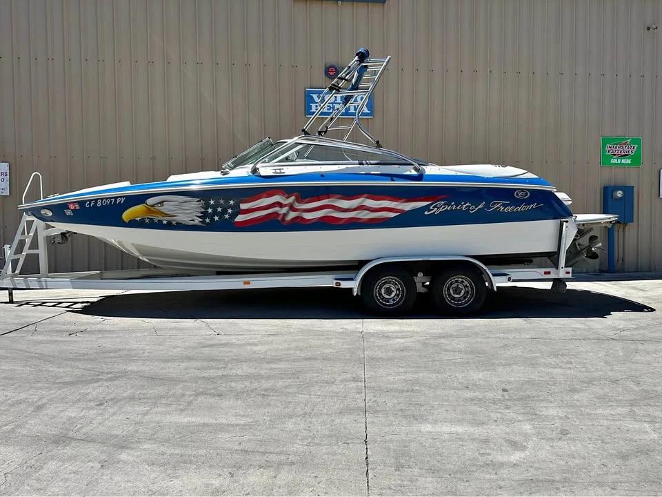 2004 Cobalt 24 SD