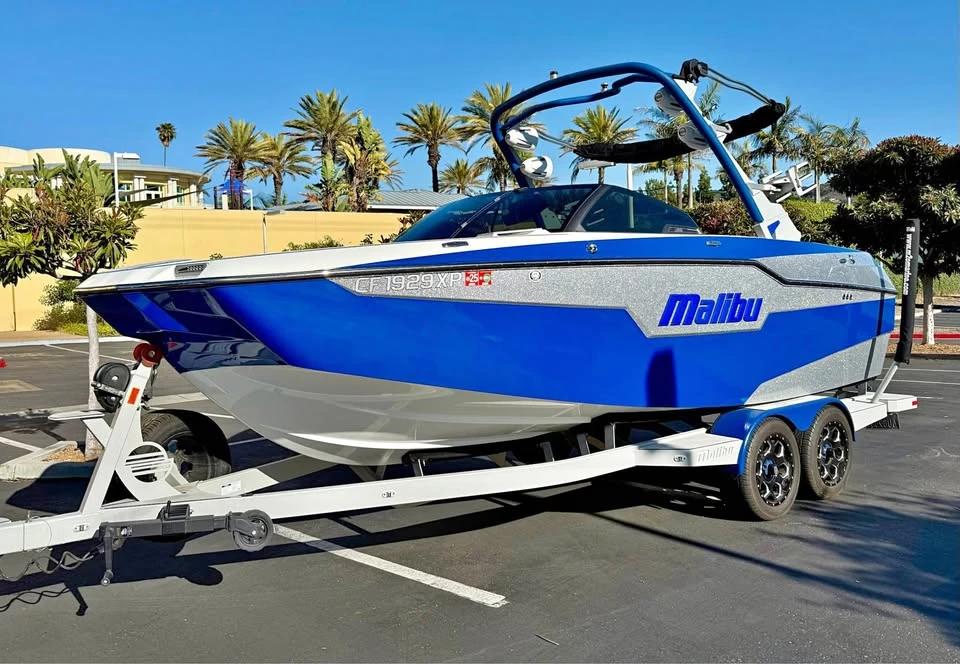 2022 Malibu 220