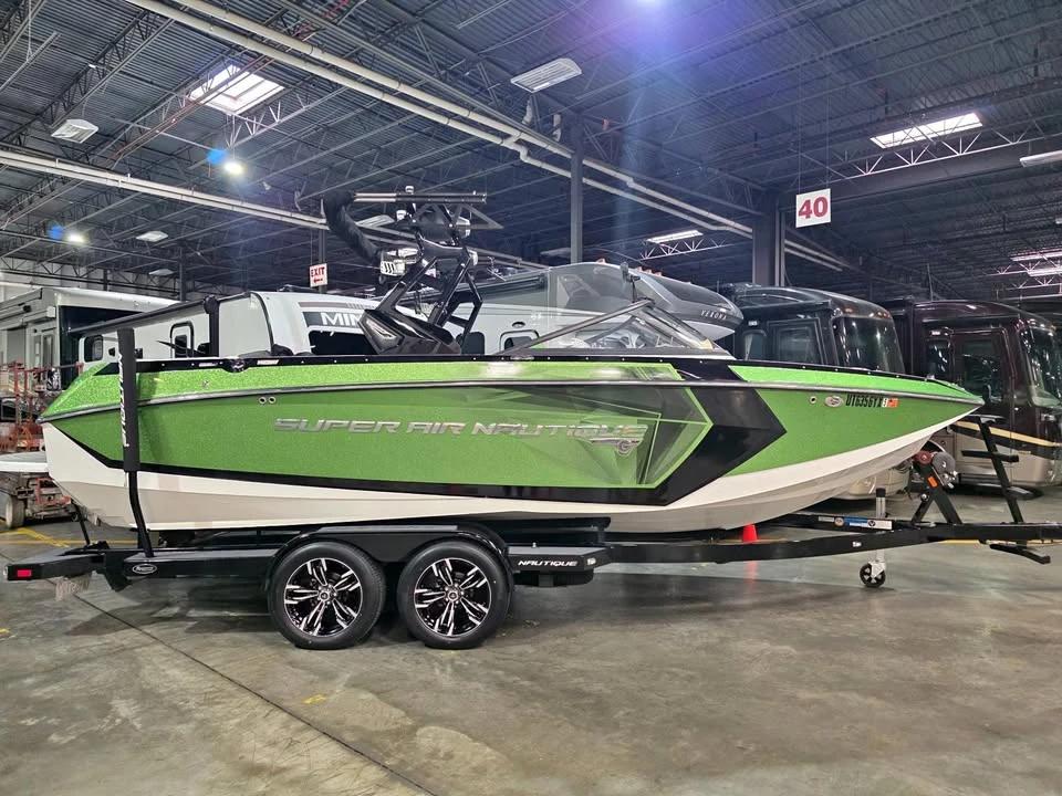 2017 Nautique g23