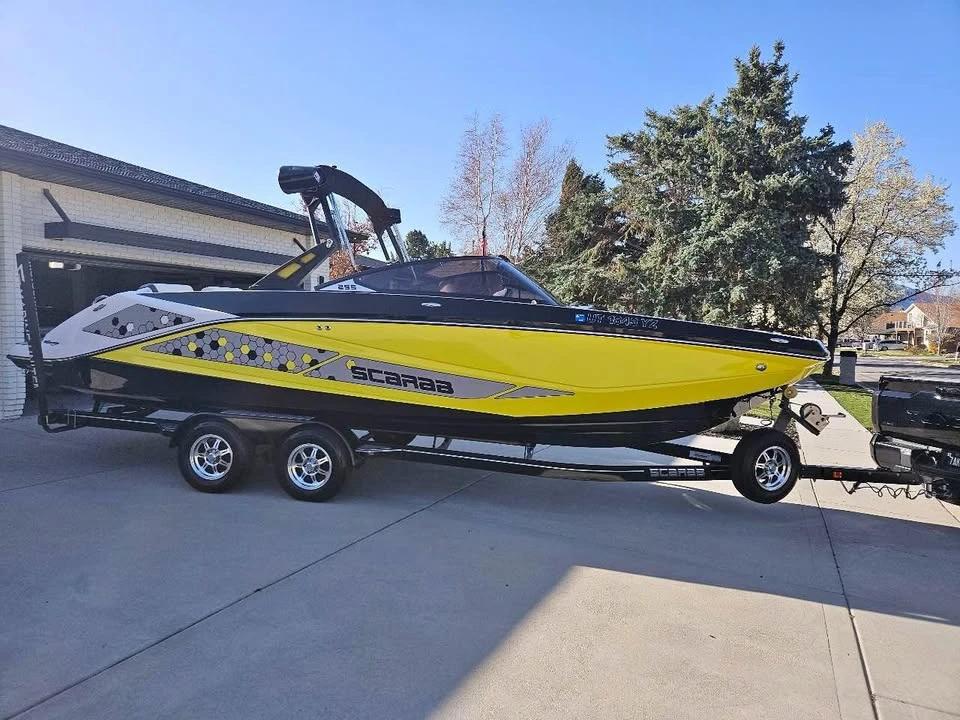 2018 Scarab 255 id
