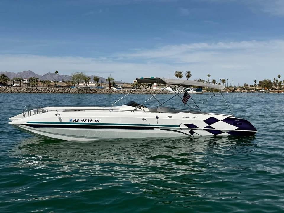 1998 Eliminator Deck Boat