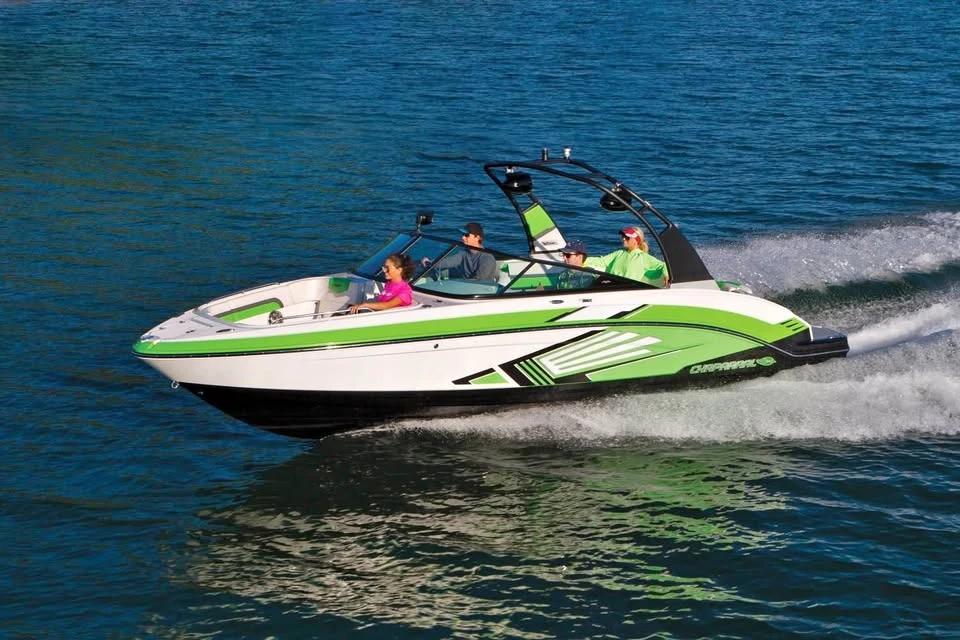 2016 Chaparral 243