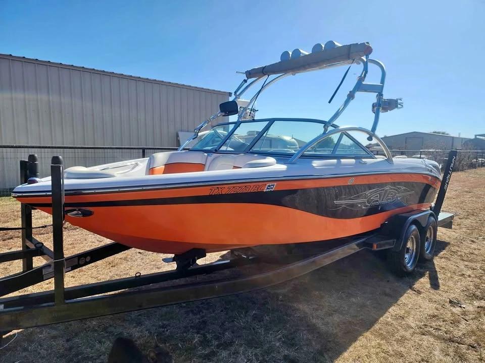 2007 Nautique SV211