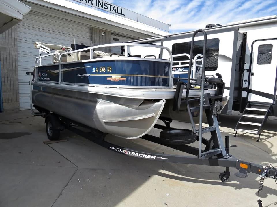 2023 Sun Tracker Bass Buggy 16xl