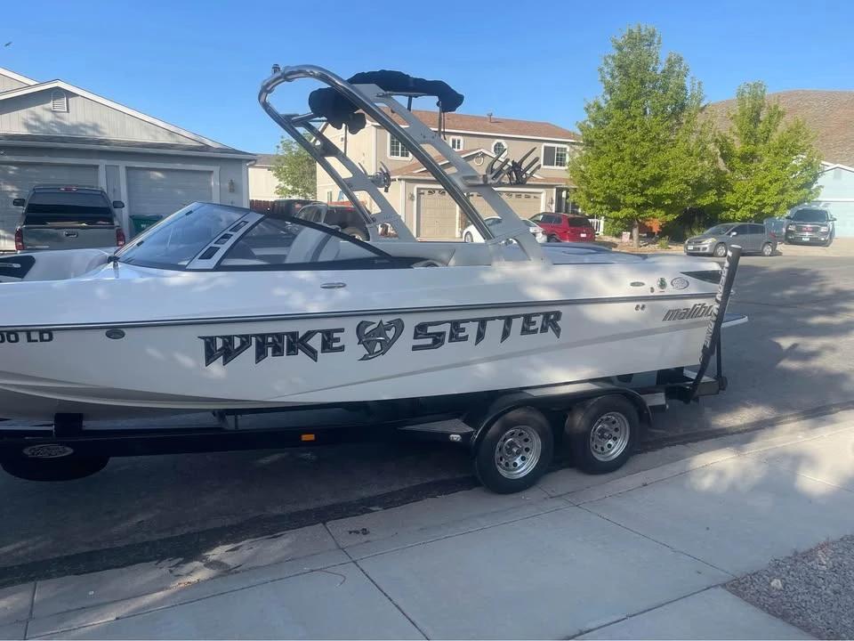 2012 Malibu Wakesetter 23LSV