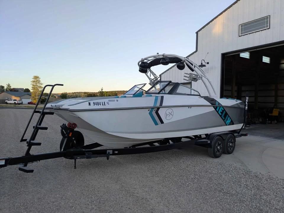 2022 Helix Hx25