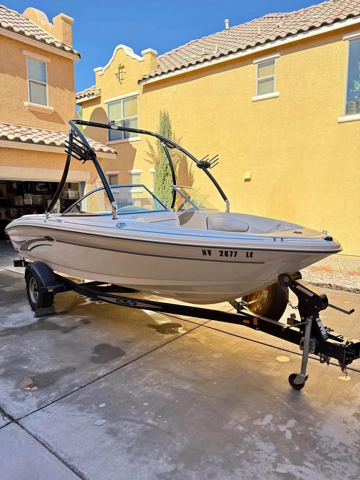2002 Sea Ray 182