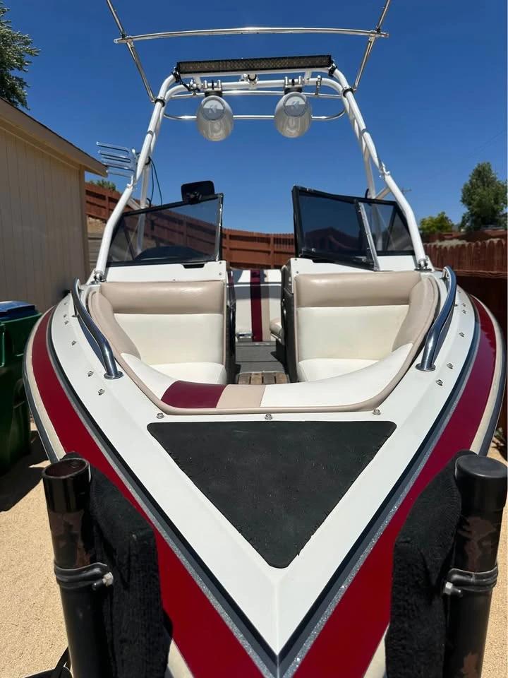1994 Ski Centurion Falcon
