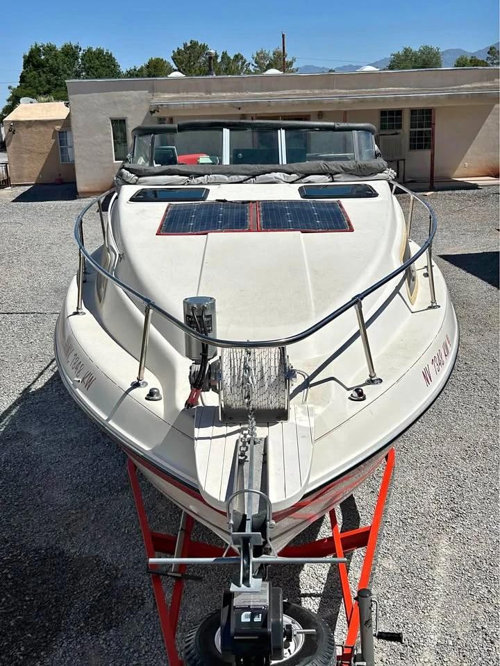 1993 Seaswirl Pleasure Boat