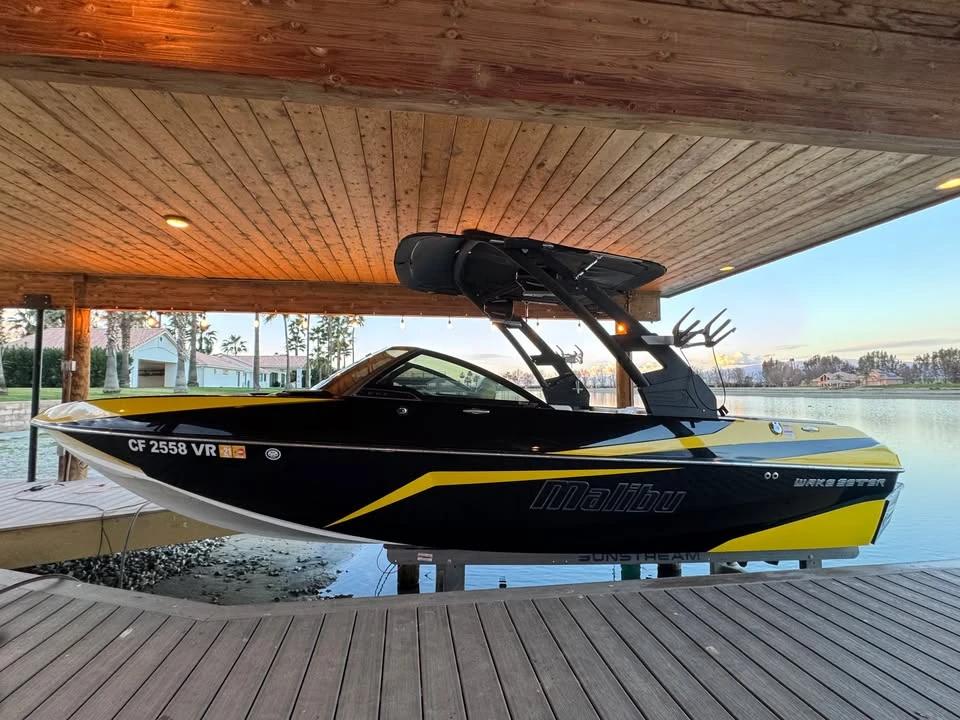 2019 Malibu Wakesetter 21 VLX