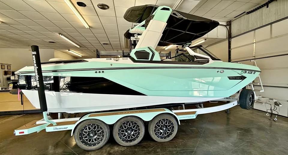 2023 Nautique Paragon 23