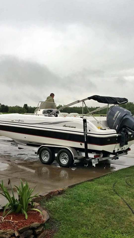 2015 Hurrican 231