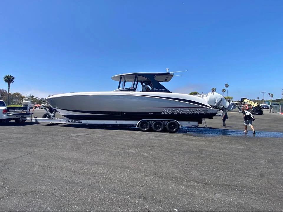 2016 Mystic 4200