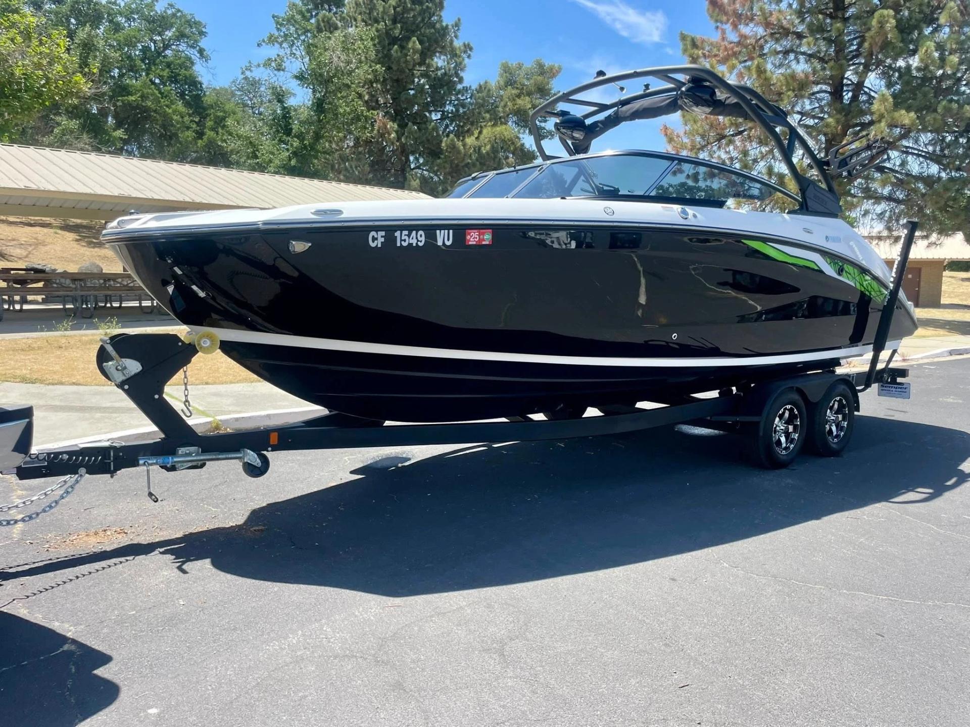2021 Yamaha 252 XE