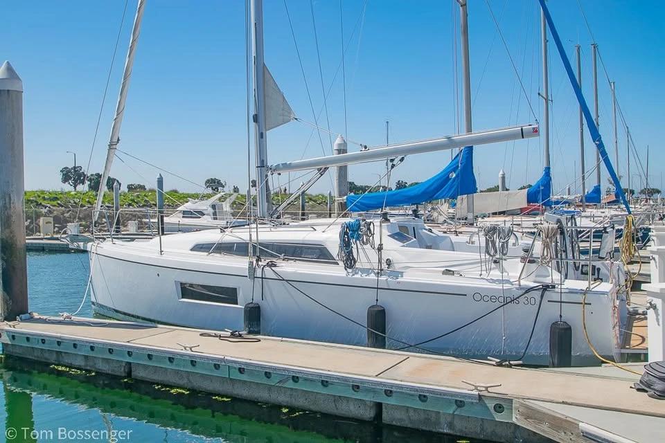 2022 Beneteau Oceanis 30.1