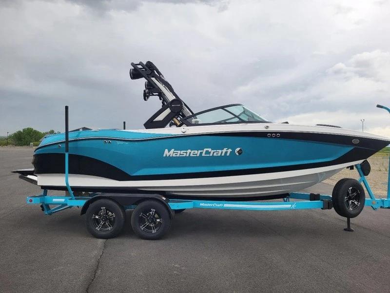 2024 MasterCraft X22