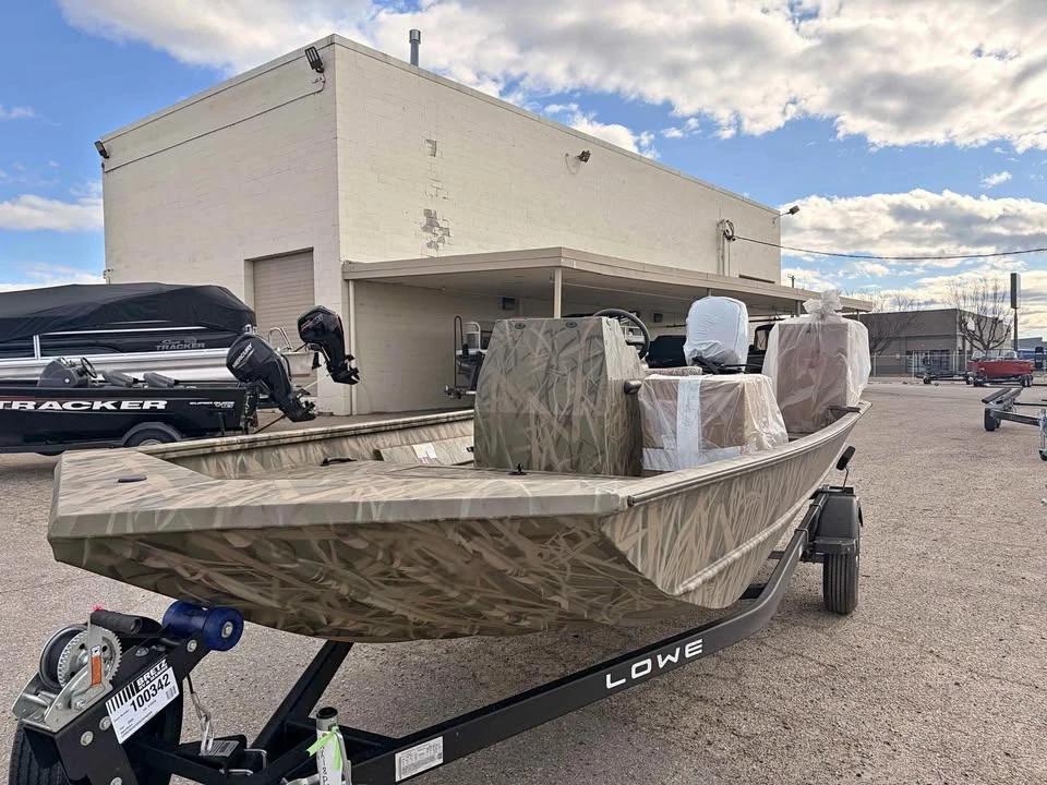 2026 Lowe Pathfinder 1870