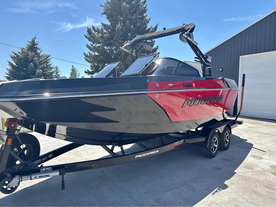 2018 Moomba Max