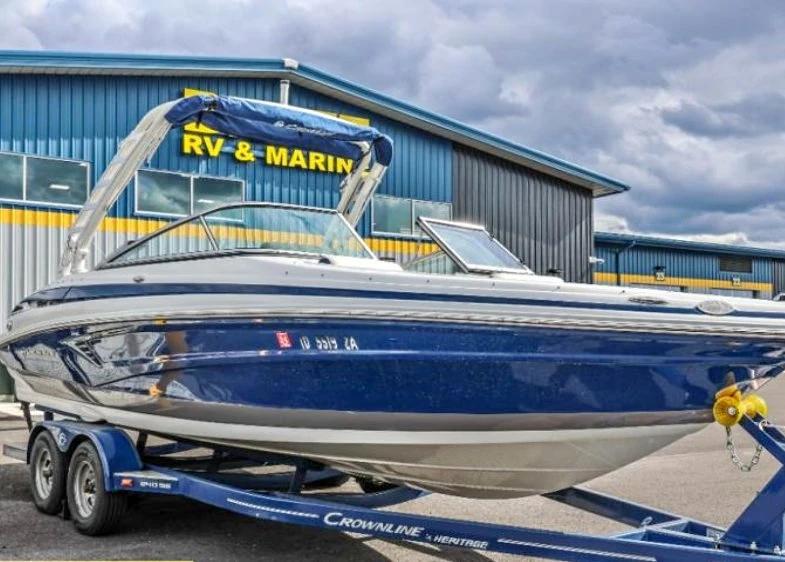 2021 Crownline 240 SS