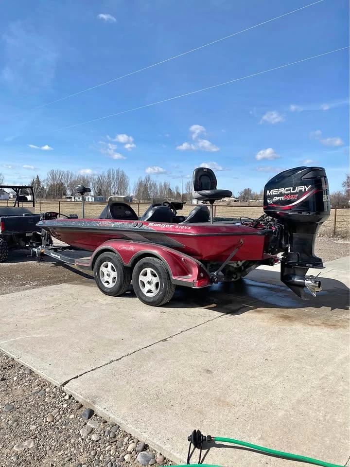 1999 Ranger Comanche 518VX