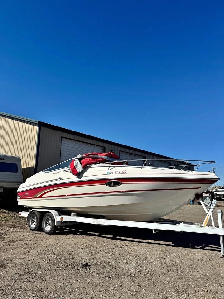 1998 Chaparral 2335 Sport